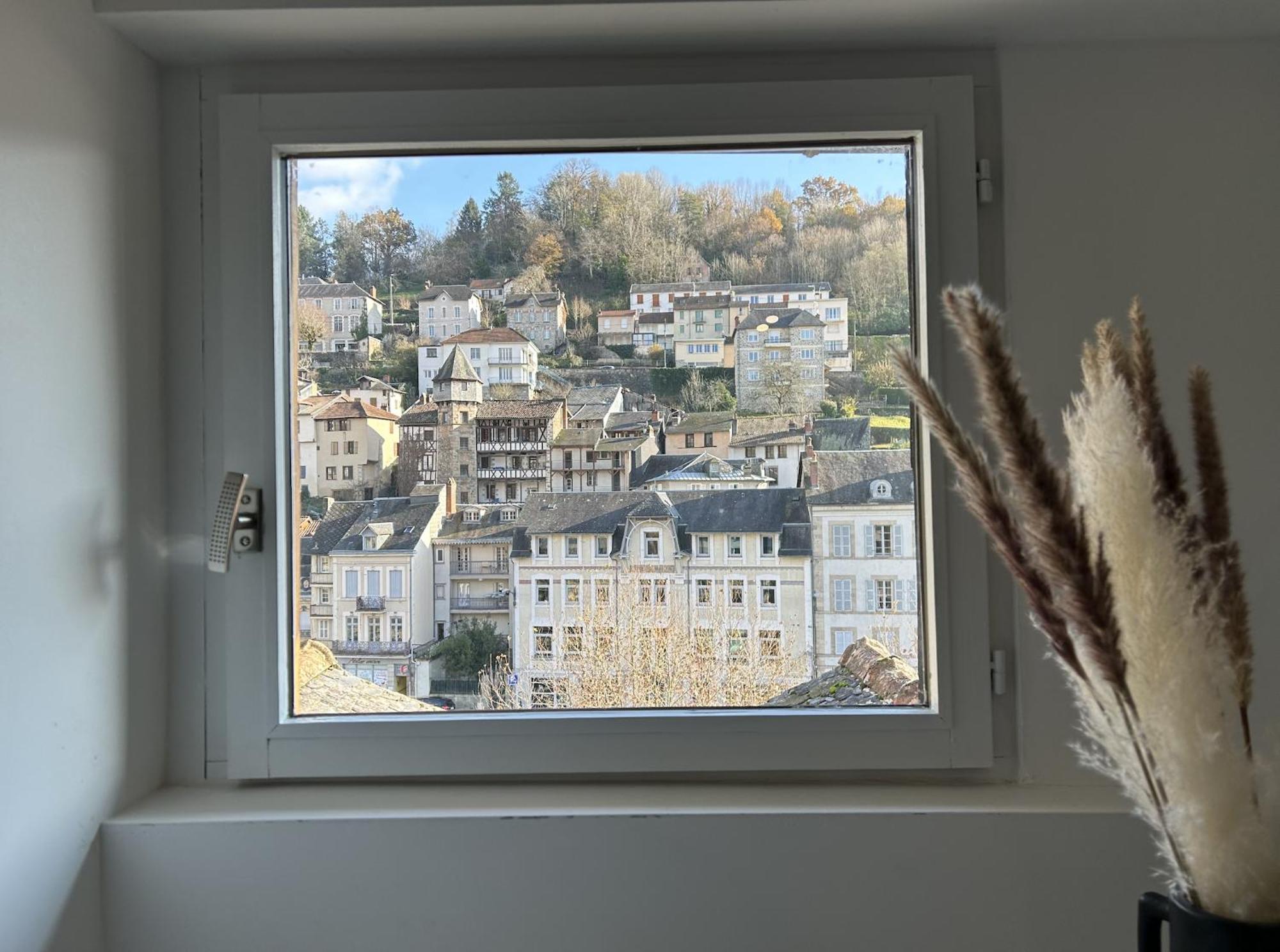 Appartement Design & Calme - Au Centre De Tulle! 外观 照片